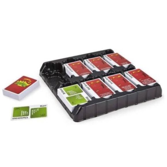 🍎 "Apples to Apples” Party Box: The Game of Hilarious Comparisons! 🍏 - Picture 2 of 9